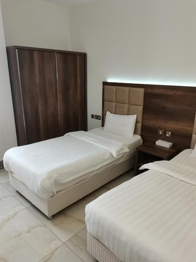 البريمي Al Deafah Hotel Apartment الضيافة للشقق الفندقية المظهر الخارجي الصورة